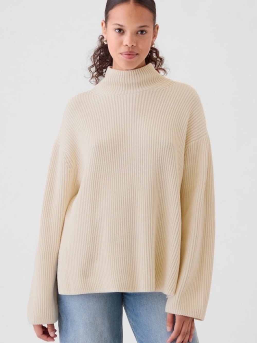 NWT! GAP Internet famous 100% cotton split hem mock neck sweater Size Small T
